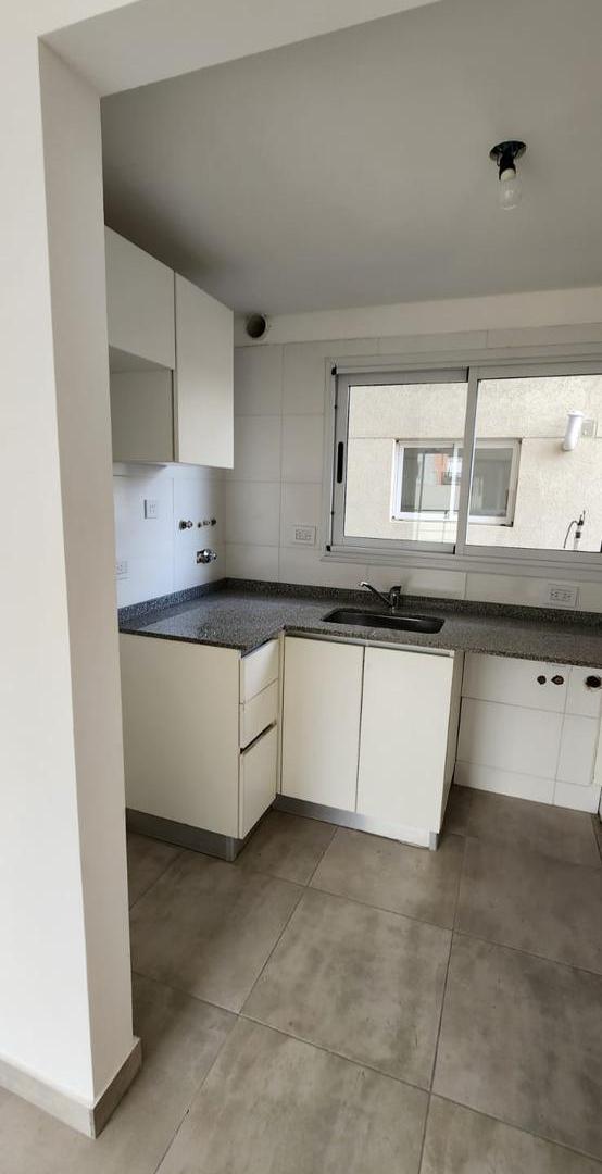 Foto de Venta de Departamento en Moron 2 ambientes, imagen 3