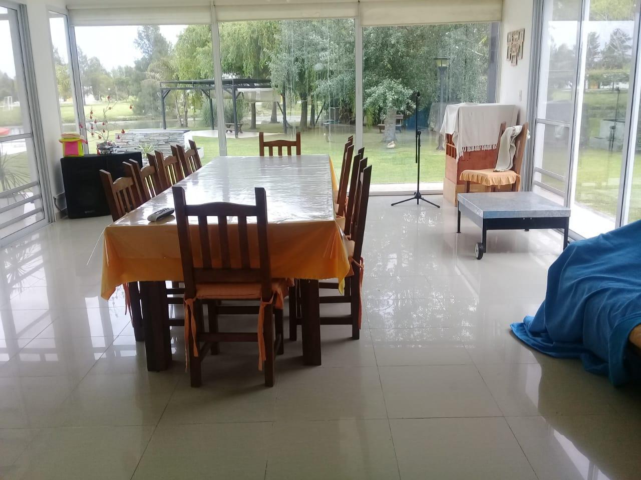 Foto de VENTA CASA 5AMB, QUINCHO Y PILETA. EN POSADAS DE LOS LAGOS, imagen 4
