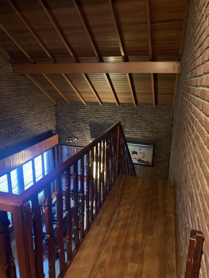 Foto de VENTA CASA 5 AMB COCHERA CUBIERTA JARDIN Y PATIO BURZACO, imagen 4