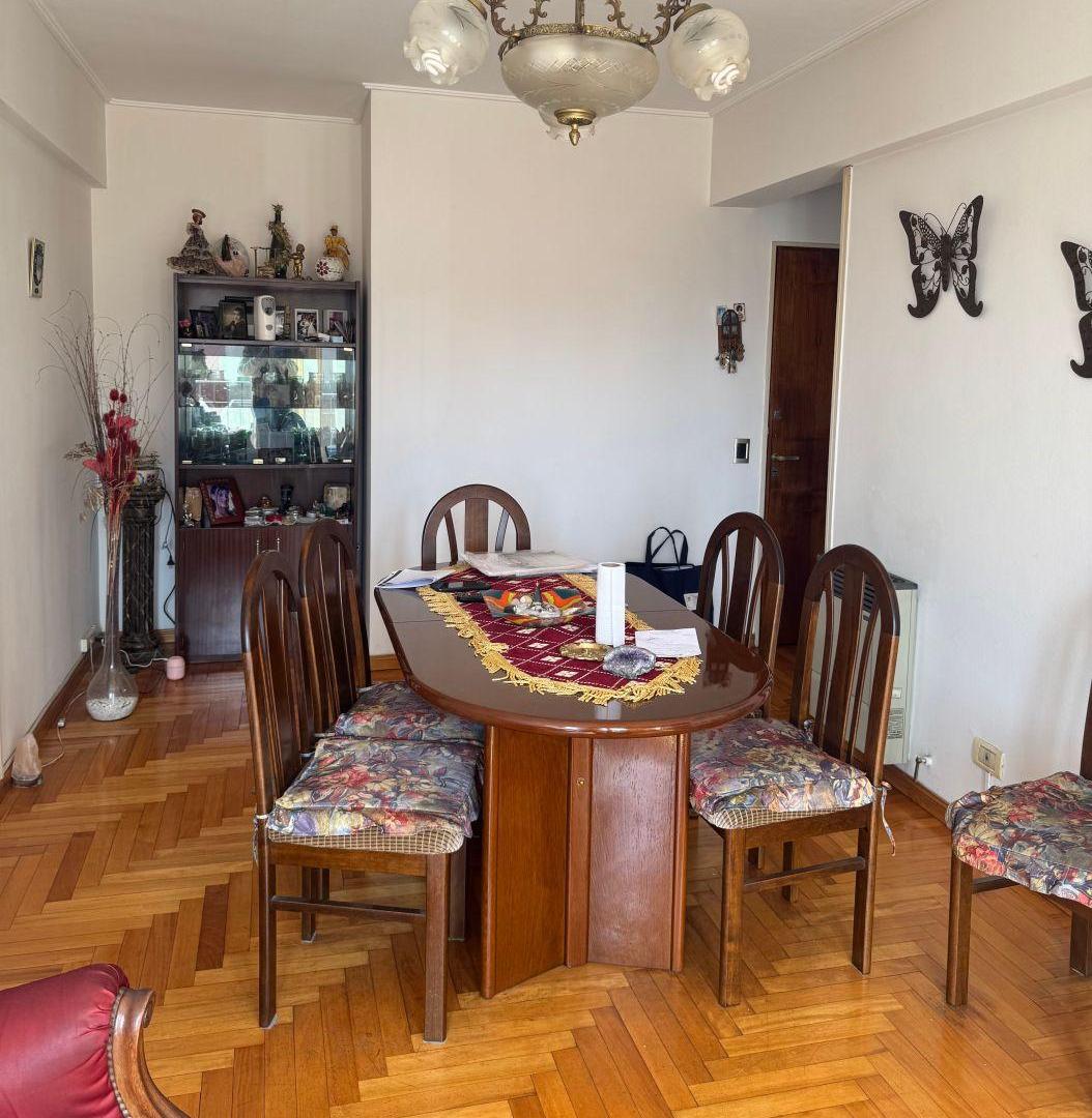 Foto de VENTA DPTO 3 AMB EXC UBICACION REMEDIOS DE ESCALADA, imagen 2