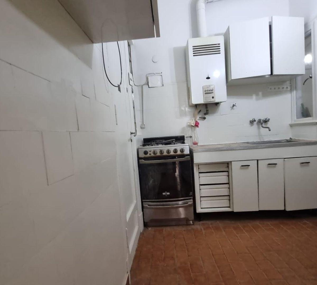 Venta Departamento 3 Ambientes con Dependencia 4