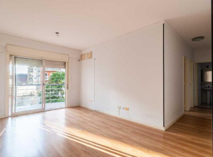 Venta Depto 3 amb Pque Chacabuco Cochera Amenities 2