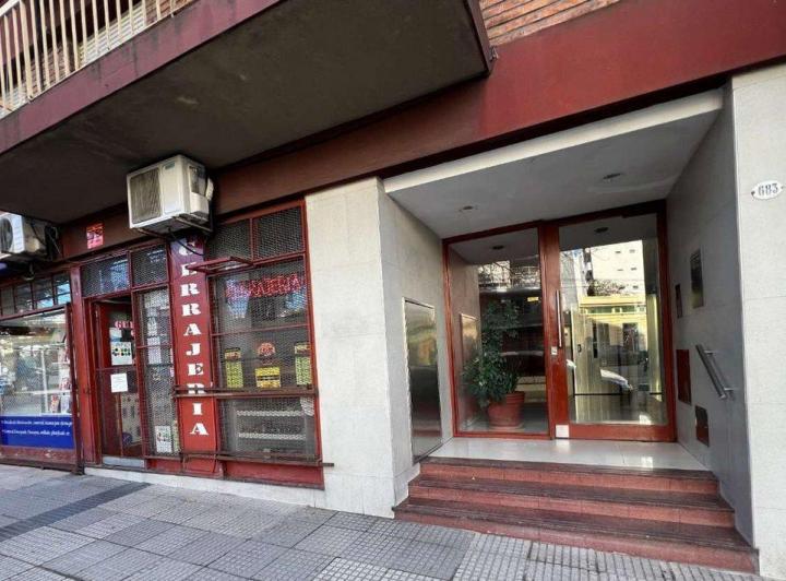 VENTA DEPARTAMENTO 3 AMBIENTES CHACARITA 3