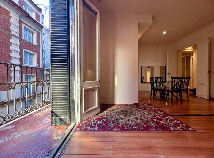 VENTA DEPARTAMENTO 5 AMBIENTES BALCON MICROCENTRO 3