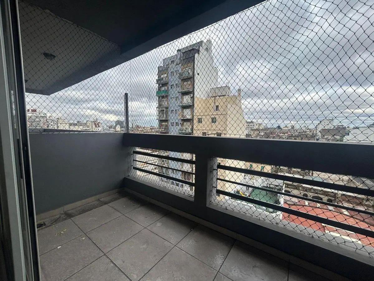 VENTA MONOAMBIENTE CON BALCON EN SAN CRISTOBAL 3