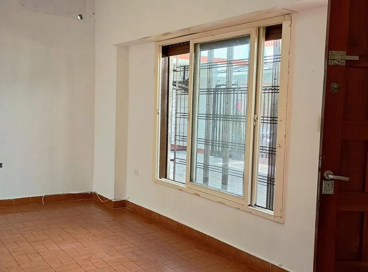 Venta departamento 4 ambientes cochera Ramos Mejía 5