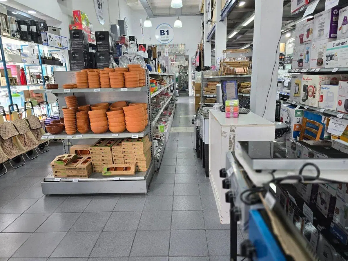 VENTA LOCAL SAN CRISTOBAL AV SAN JUAN Y JUJUY 3