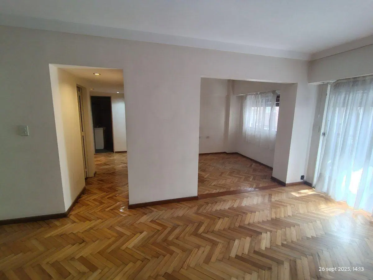 DEPARTAMENTO VENTA 4 AMBIENTES  BALCON COCHERA 2