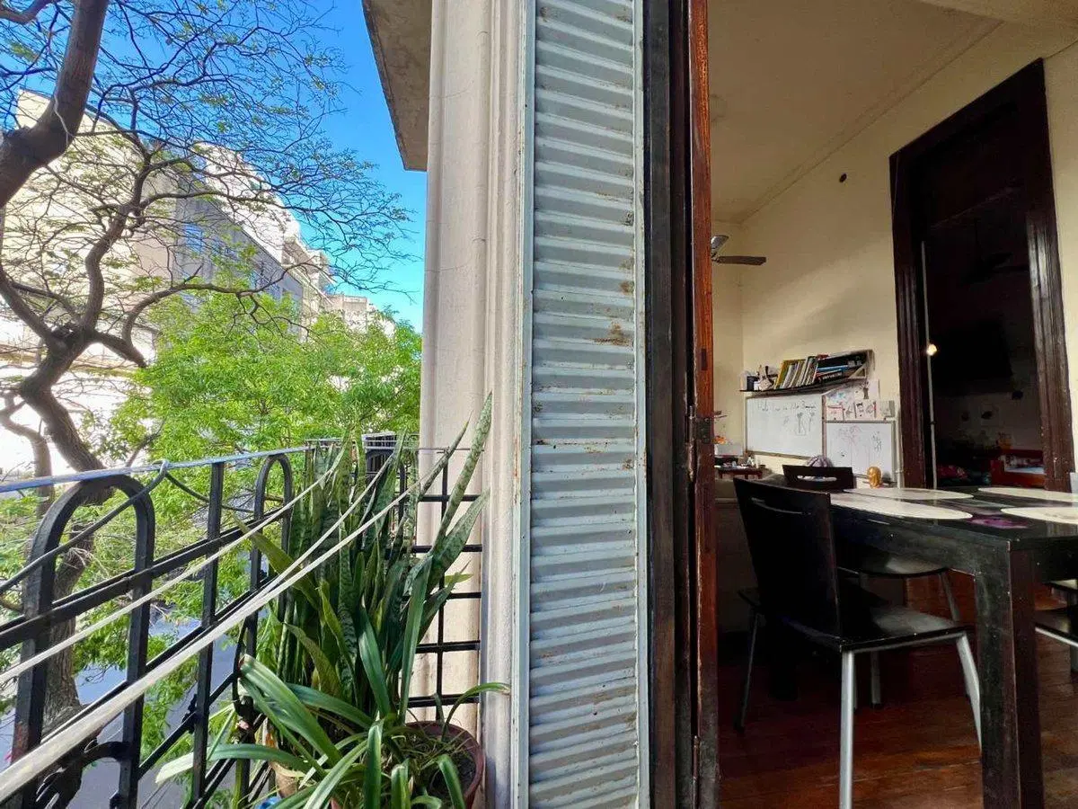 Venta ph 3 ambientes con balcon a refaccionar caba 4