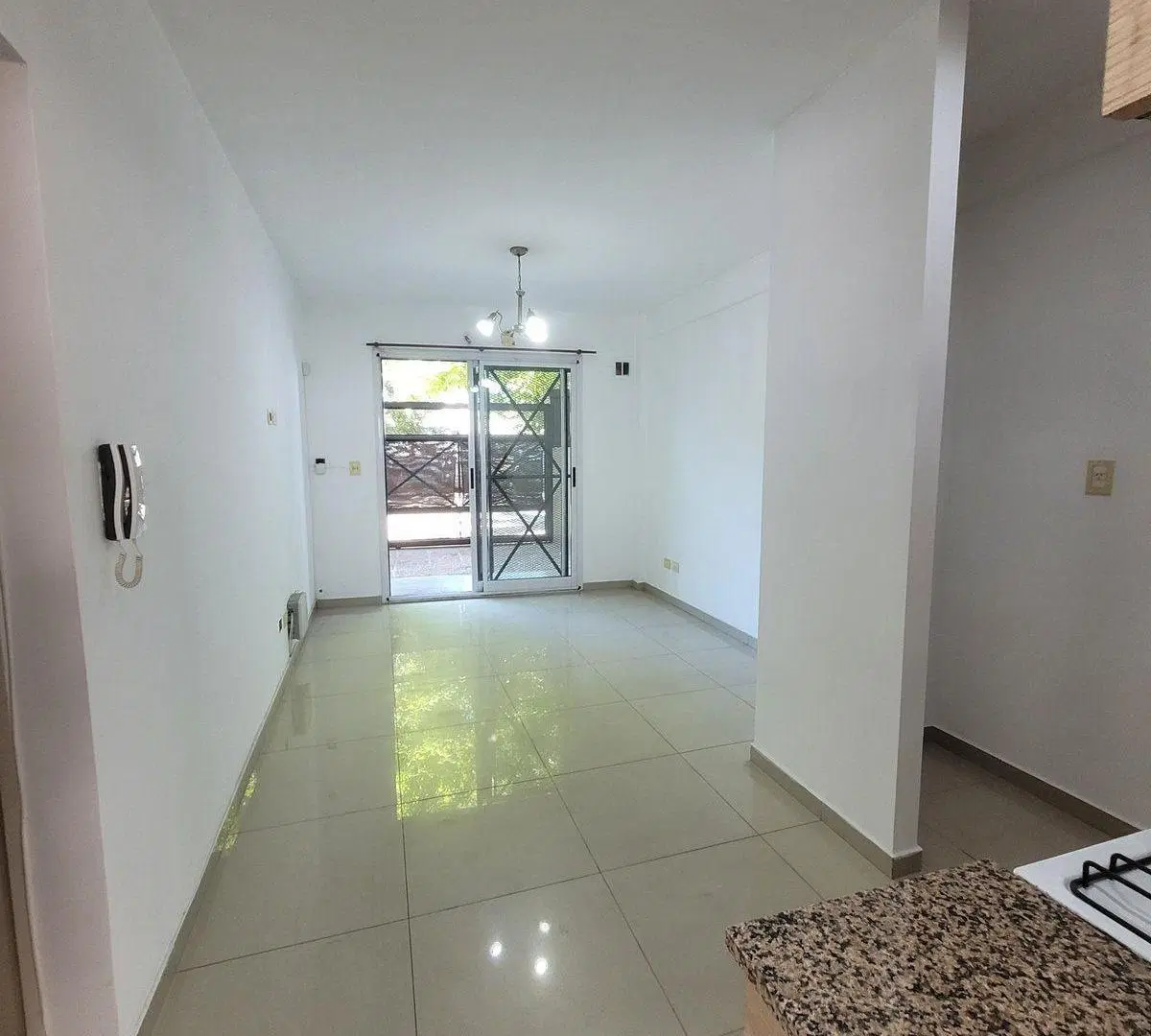 Venta DepartamentoTurdera 2 amb. Patio-Cochera 2