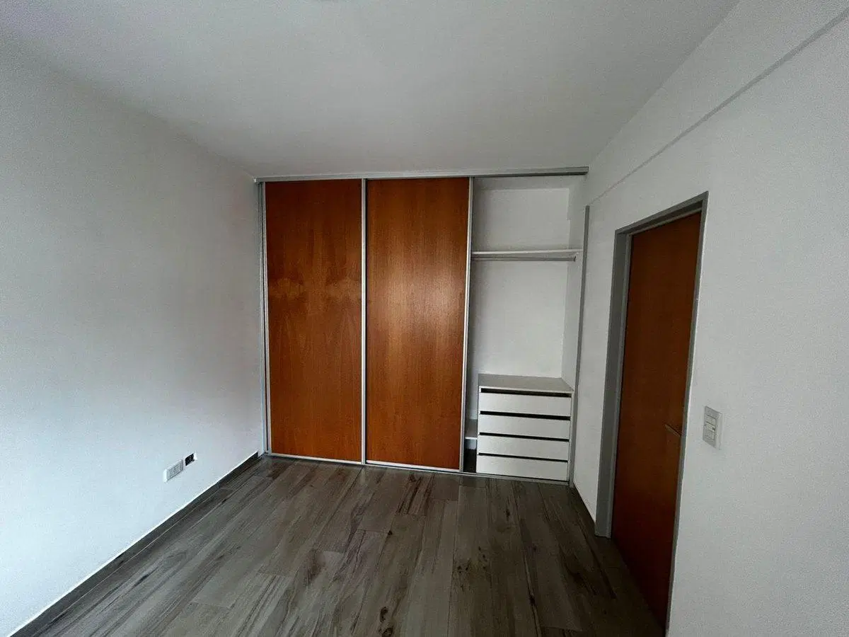 Alquiler Departamento 2 Ambientes Villa del Parque 5