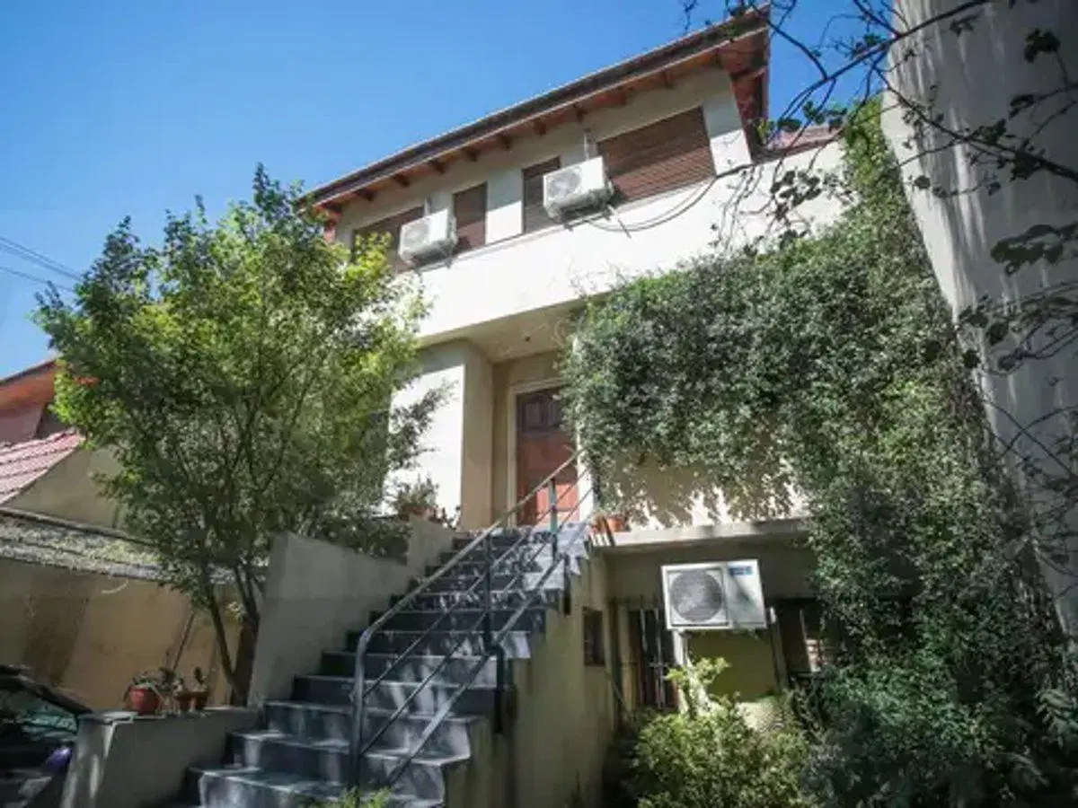 Venta casa 7 amb ascensor pileta Parque Patricios 2