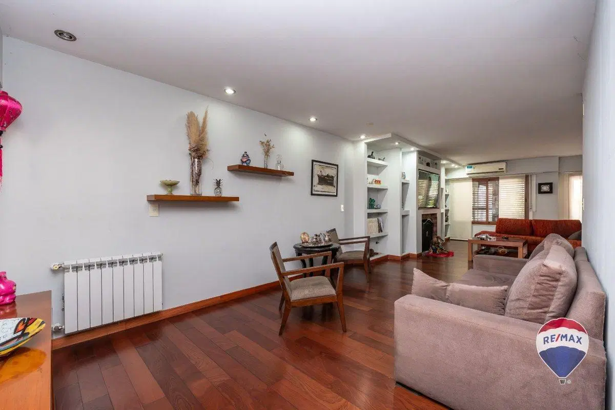 Venta casa 7 amb ascensor pileta Parque Patricios 3