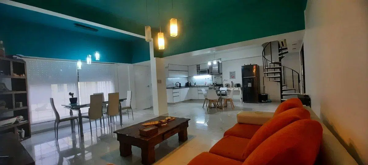 VENTA CASA 4 AMBIENTES CON JARDIN AVELLANEDA 4