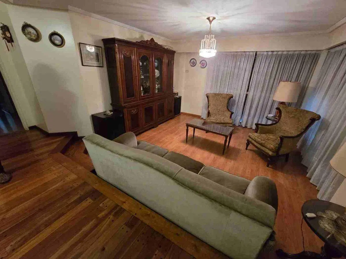 VENTA  PISO 4 AMBIENTES  CON DEPENDENCIA CABALLITO 3