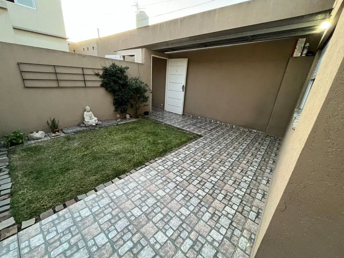 VENTA PH 2 AMBIENTES LOMAS DEL MIRADOR 3