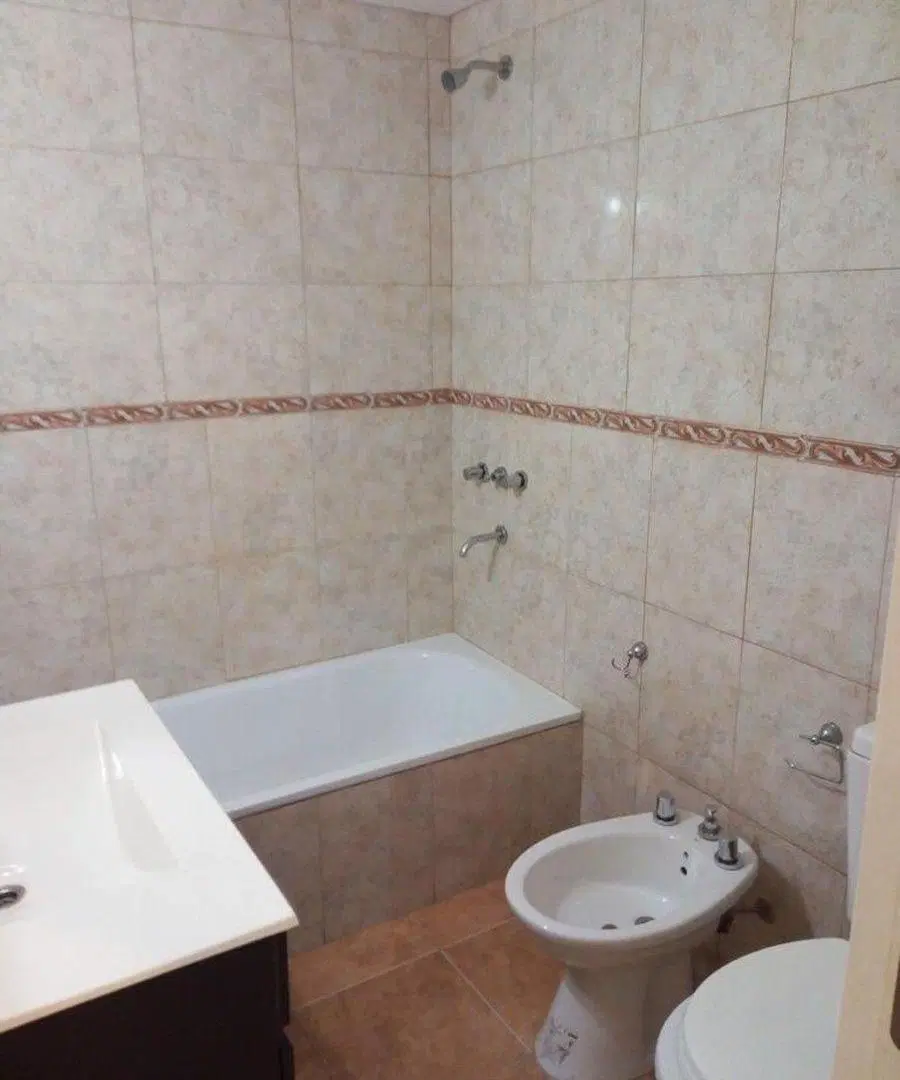 VENTA PH 2 AMBIENTES LOMAS DEL MIRADOR 2