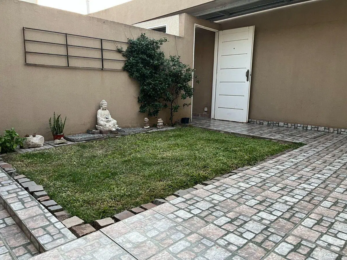 VENTA PH 2 AMBIENTES LOMAS DEL MIRADOR 5