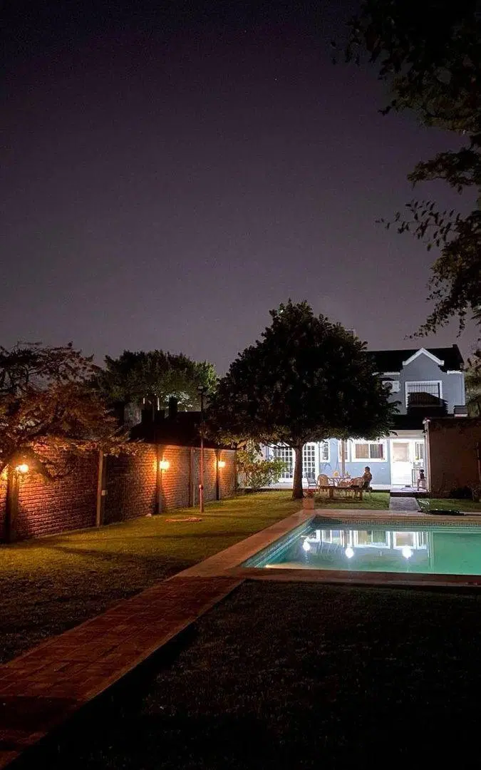 VENTA CASA 5 AMB. GARAGE PARQUE PILETA, LIBERTAD 3