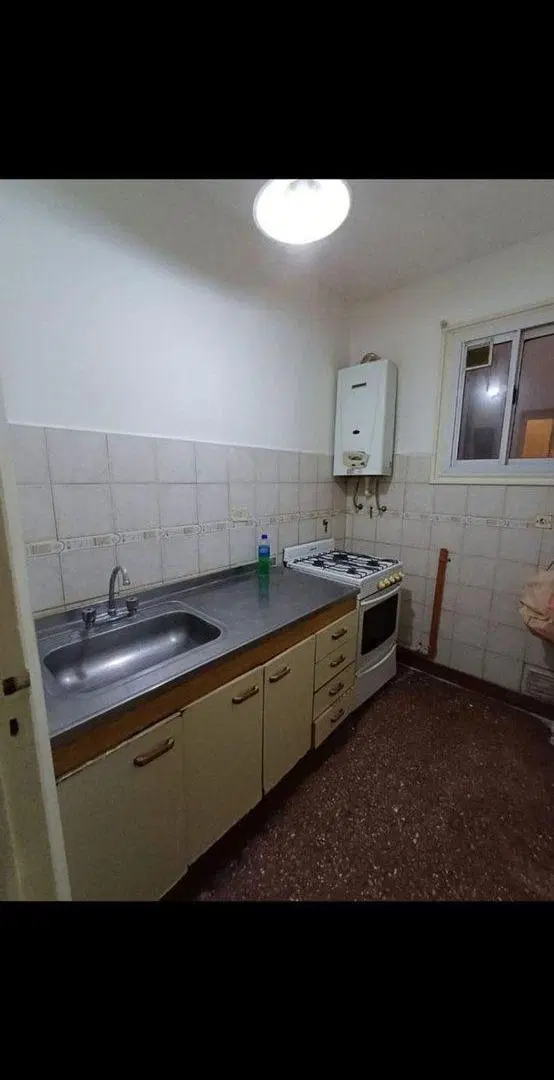 VENTA DEPARTAMENTO 2 AMBIENTES FLORESTA LUMINOSO 2