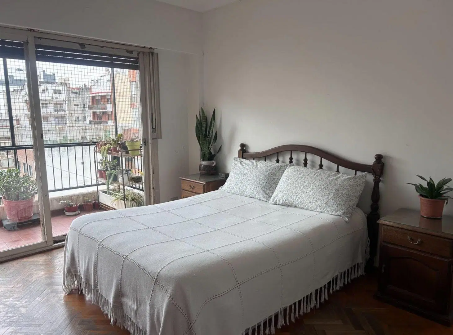DEPARTAMENTO 5 AMB COCHERAS BAULERA  CABALLITO SUR 4