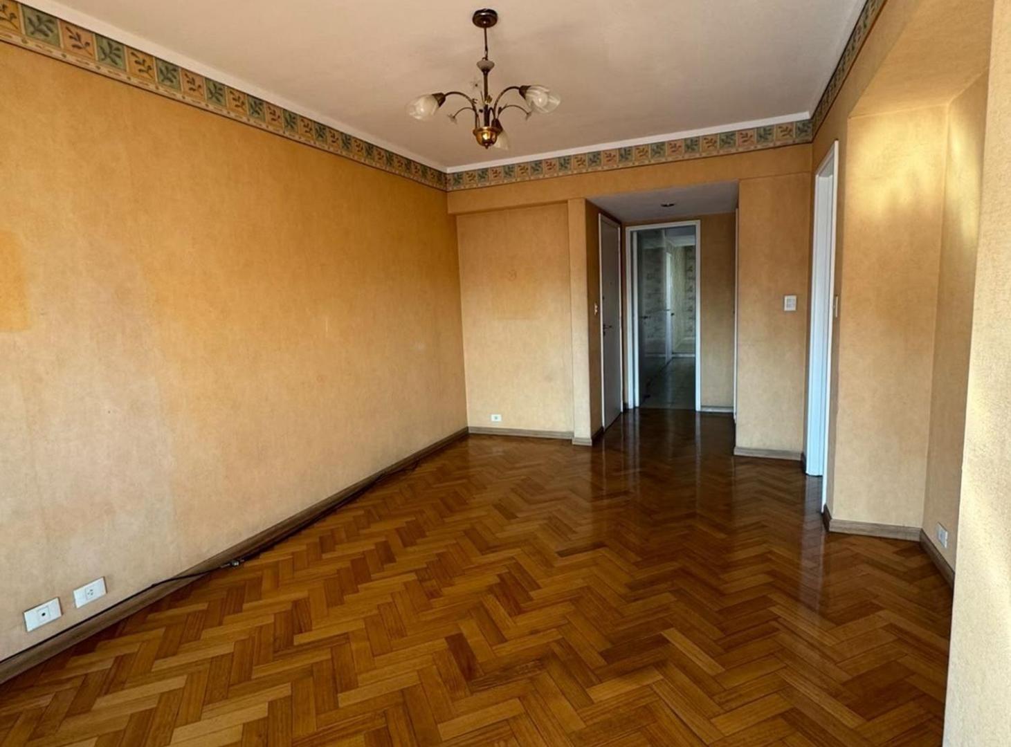 VENTA DEPARTAMENTO 3 AMBIENTES PISO ALTO CONGRESO