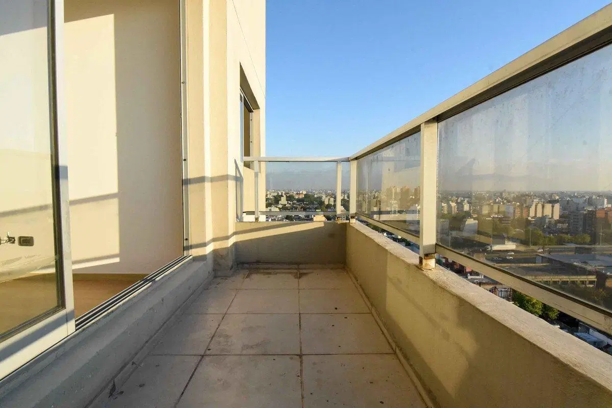 2 AMBIENTES BALCON COCHERA AMENITIES SAN CRISTOBAL 2
