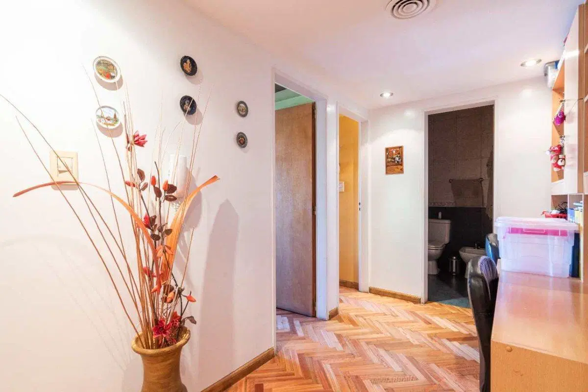 VENTA DEPARTAMENTO 4 AMBIENTES CABALLITO COCHERA 4