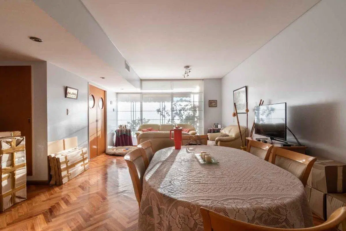 VENTA DEPARTAMENTO 4 AMBIENTES CABALLITO COCHERA 5