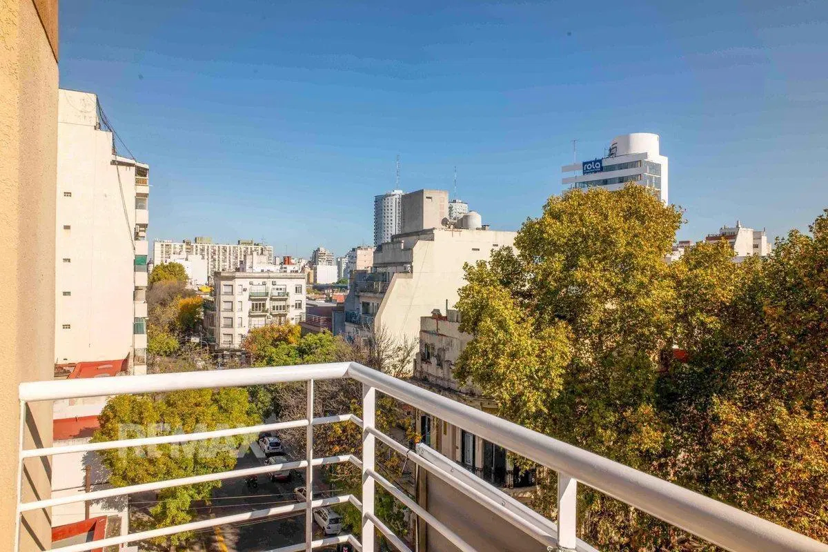 VENTA DEPARTAMENTO MONOAMBIENTE EN BALVANERA 4