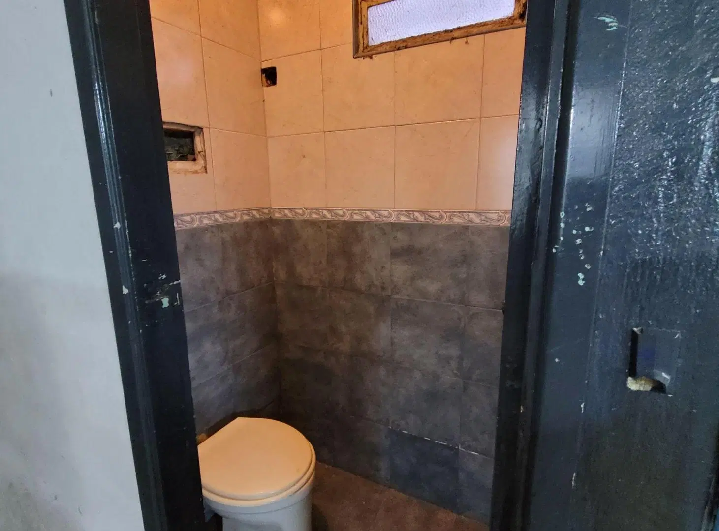 Venta Lanús Galpón 117m2 Planta Libre 2 baños 5