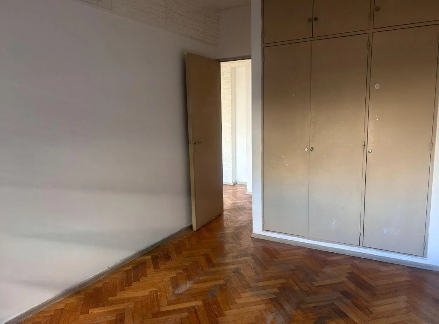 Venta dpto 2 ambientes balcón Vélez Sarsfield 5