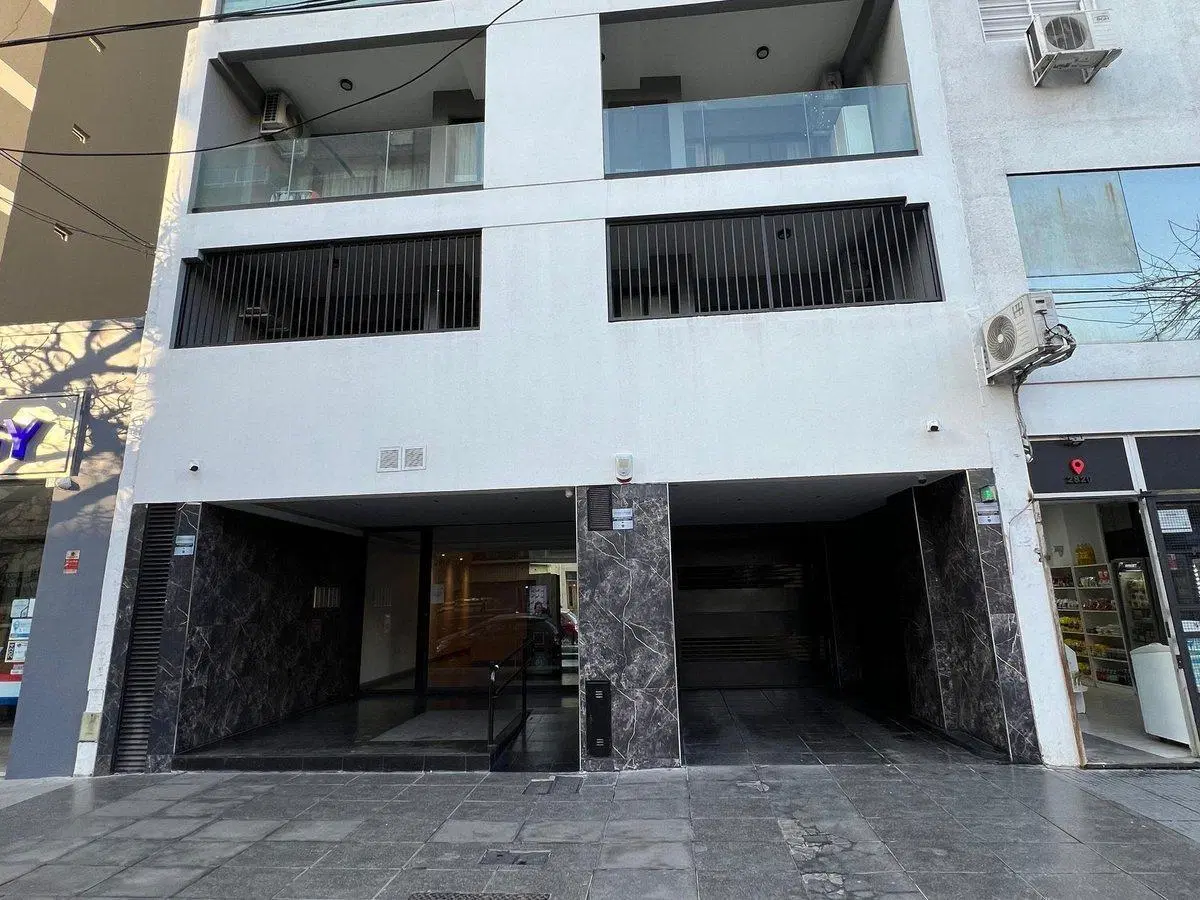 VENTA DE COCHERA SUBSUELO EN AV. SAN JUAN 2816 2