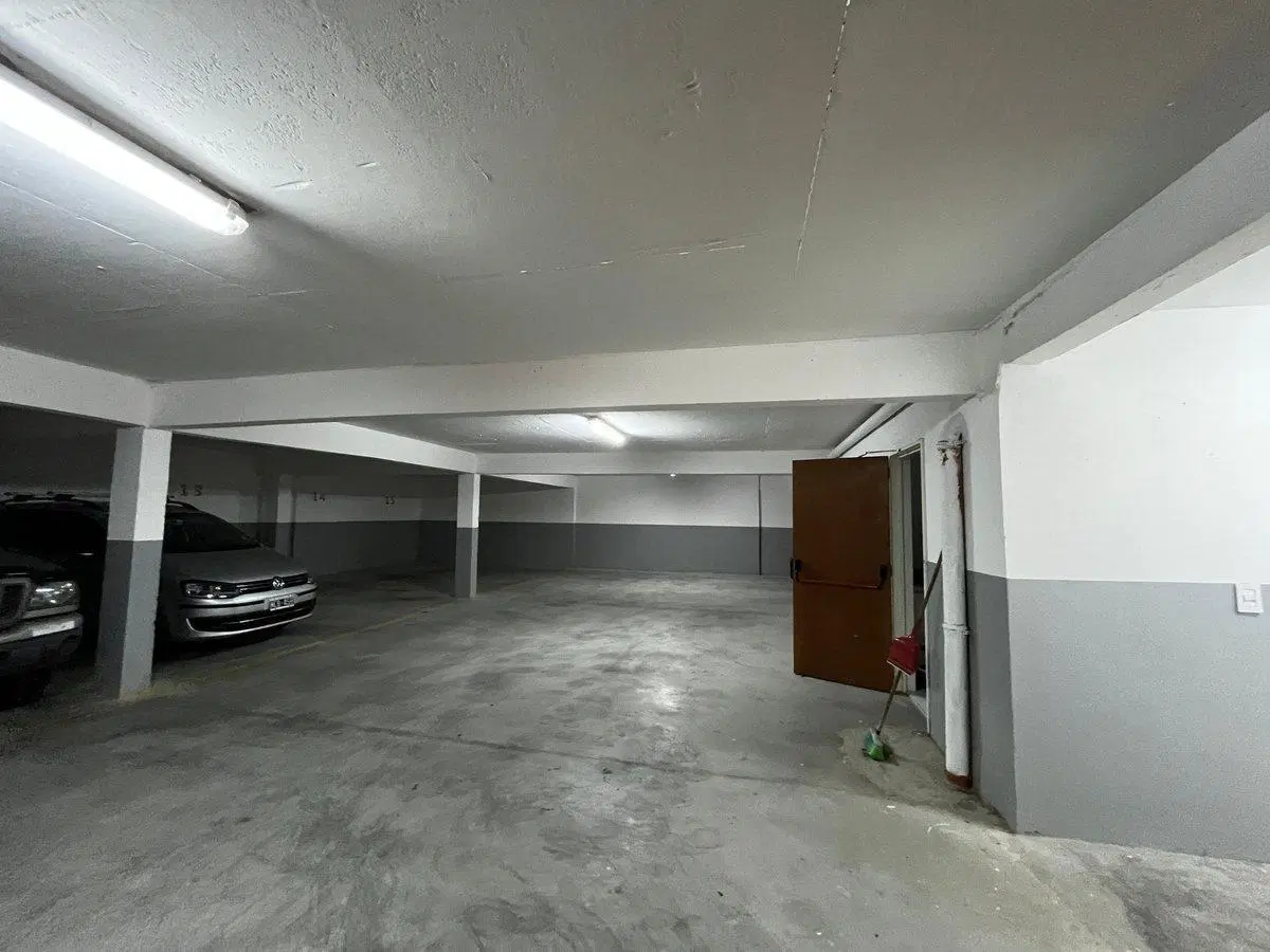 VENTA COCHERA EN SAN CRISTOBAL 3