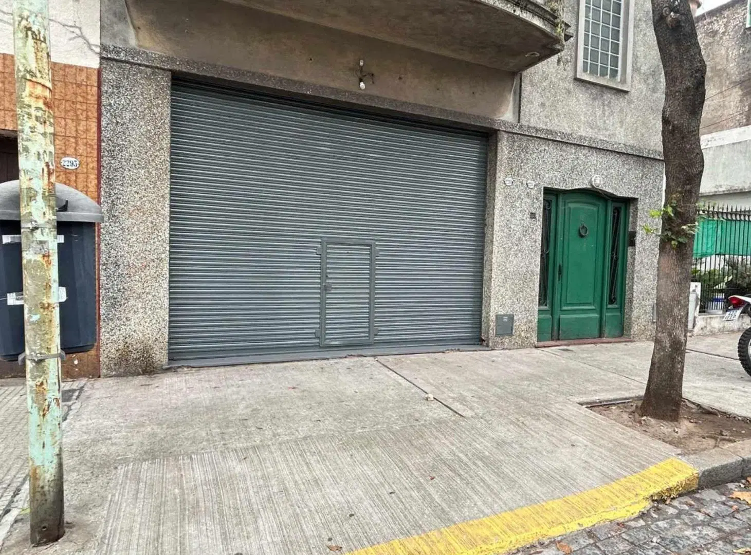 Venta Local/Depósito Villa del Parque 2
