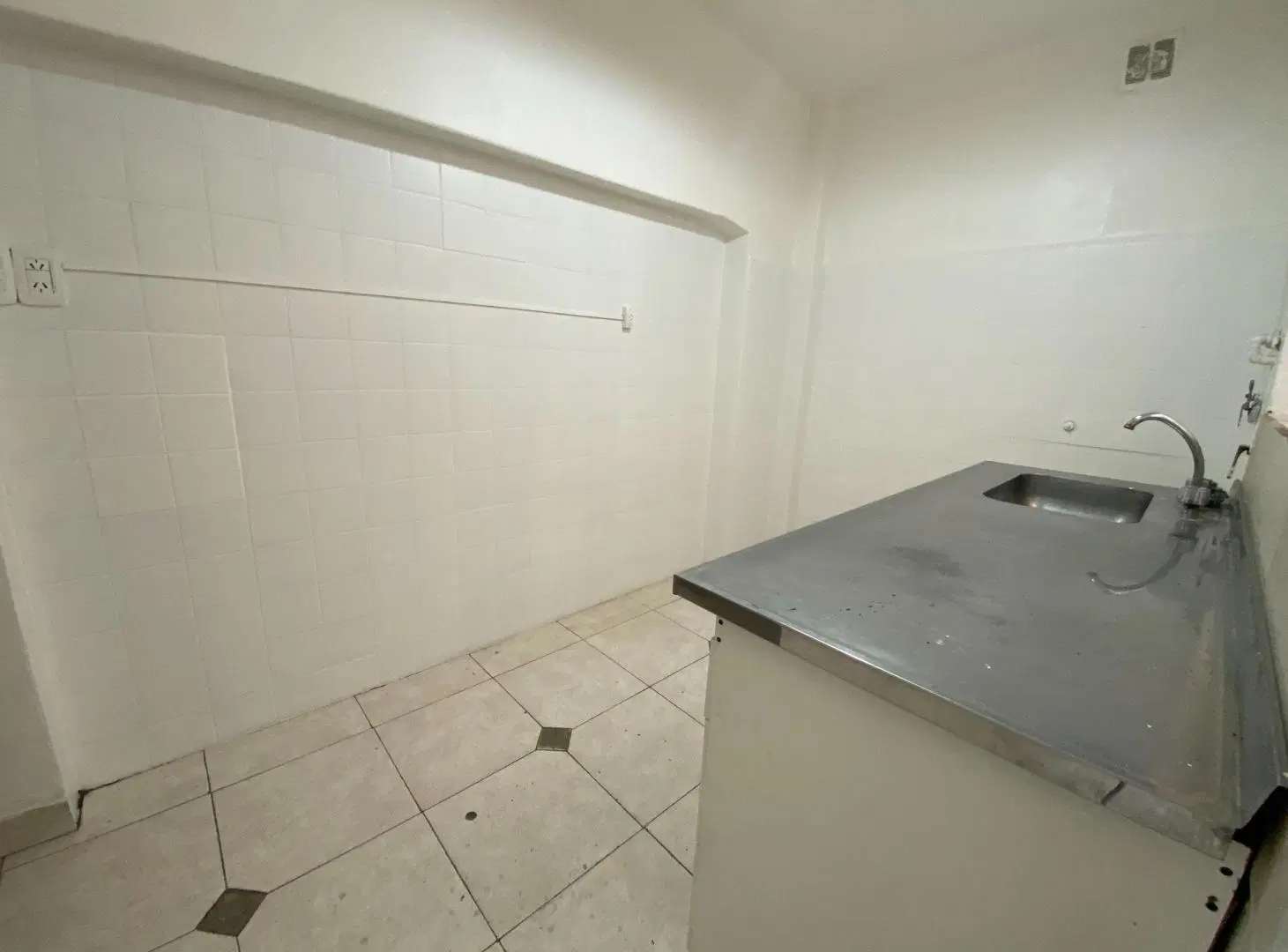 ALQUILER COMERCIAL BELGRANO 3