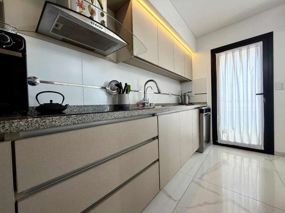 Foto de Venta departamento 4 ambientes cochera y balcon, imagen 3