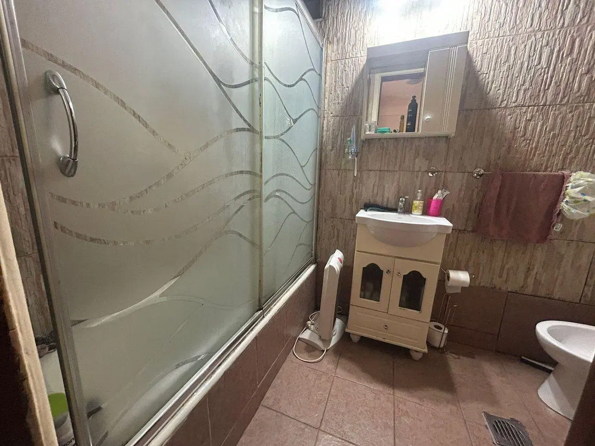 VENTA PH 4 AMBIENTES CON COCHERA PATIO Y QUINCHO 5