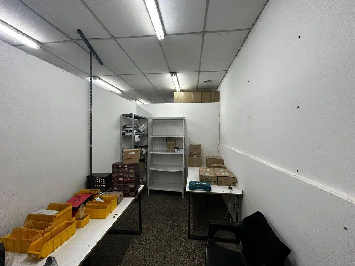 Venta Local Calle con Vivienda Sin Expensas Flores 2