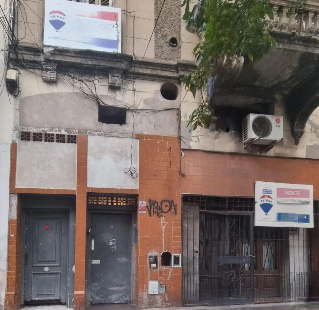 VENTA PH 4 AMBIENTES  MAS LOCAL BALVANERA 3