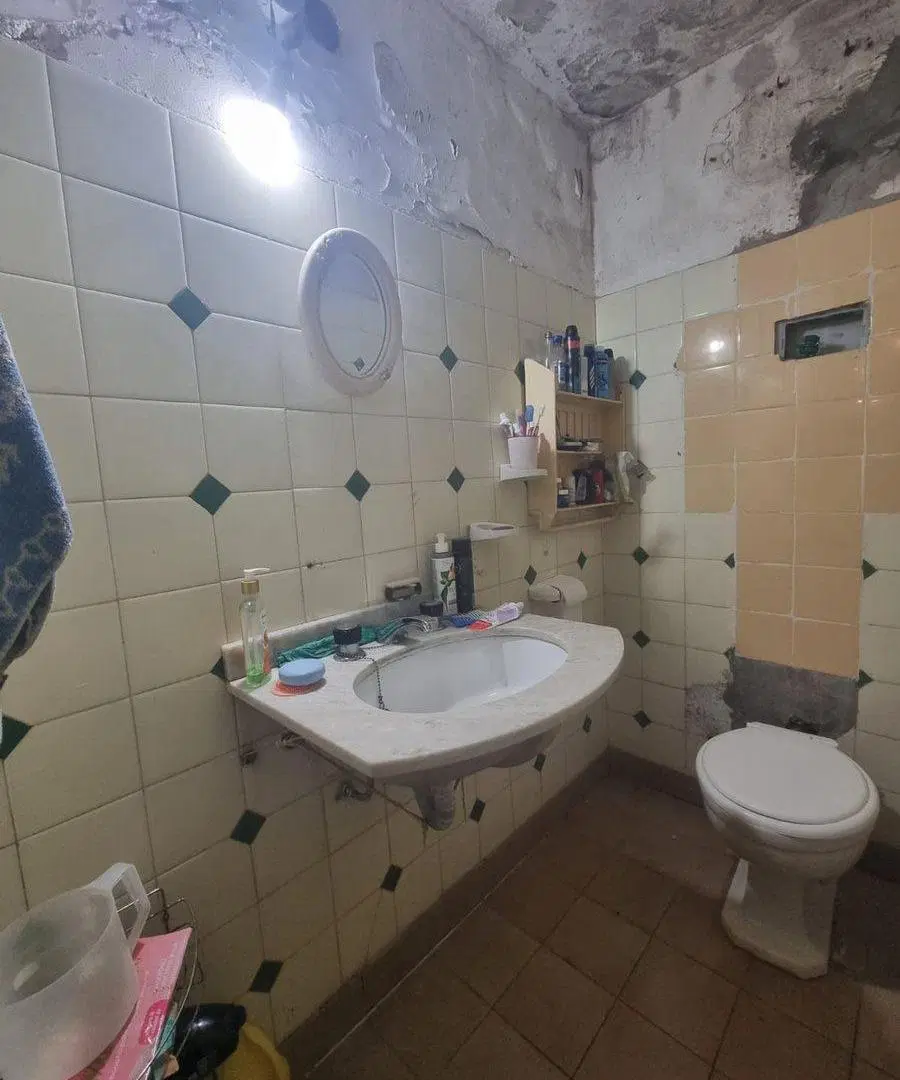 VENTA PH 4 AMBIENTES  MAS LOCAL BALVANERA 4