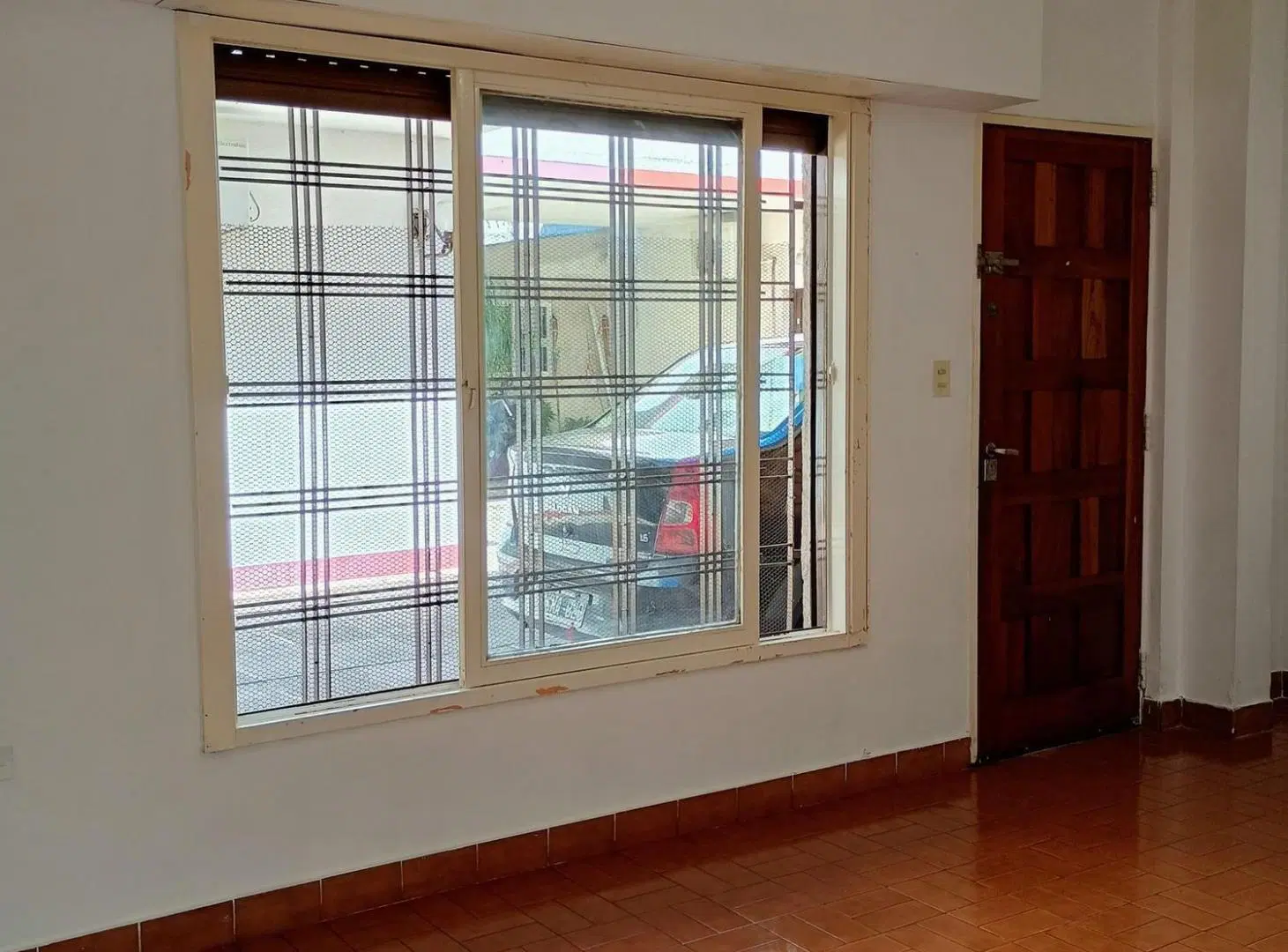 Venta departamento 4 ambientes cochera Ramos Mejía 2
