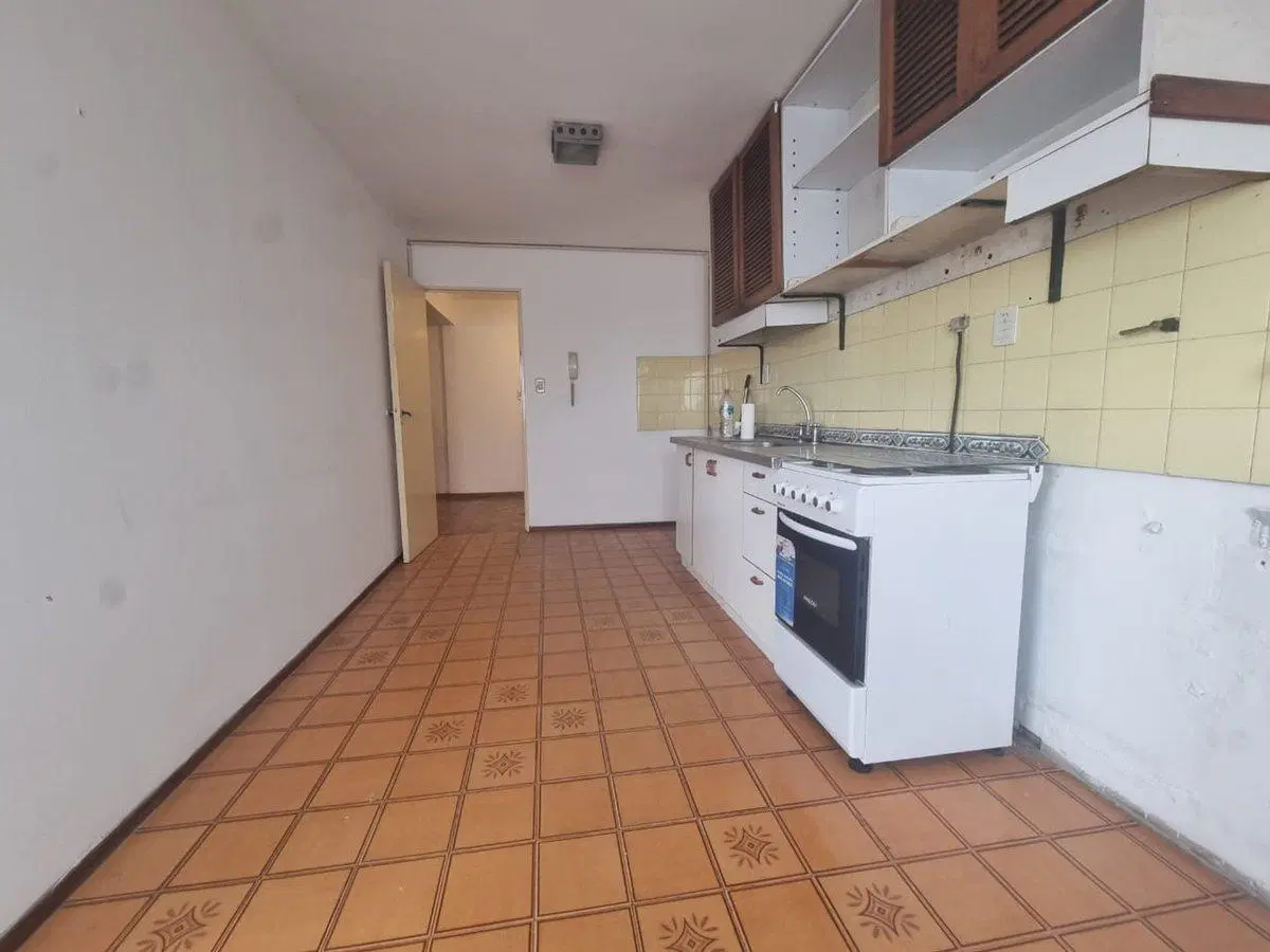 VENTA DEPARTAMENTO 2 AMBIENTES SAN MARTIN 5