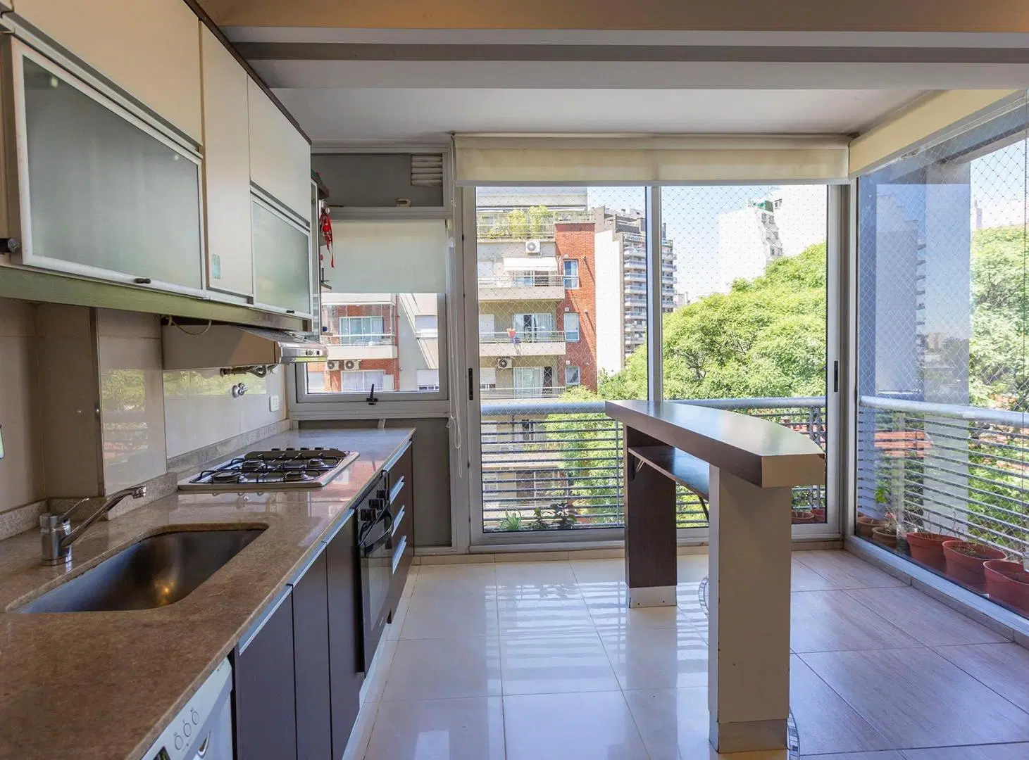 DEPARTAMENTO 4 AMBIENTES EN CABALLITO CON COCHERA 2