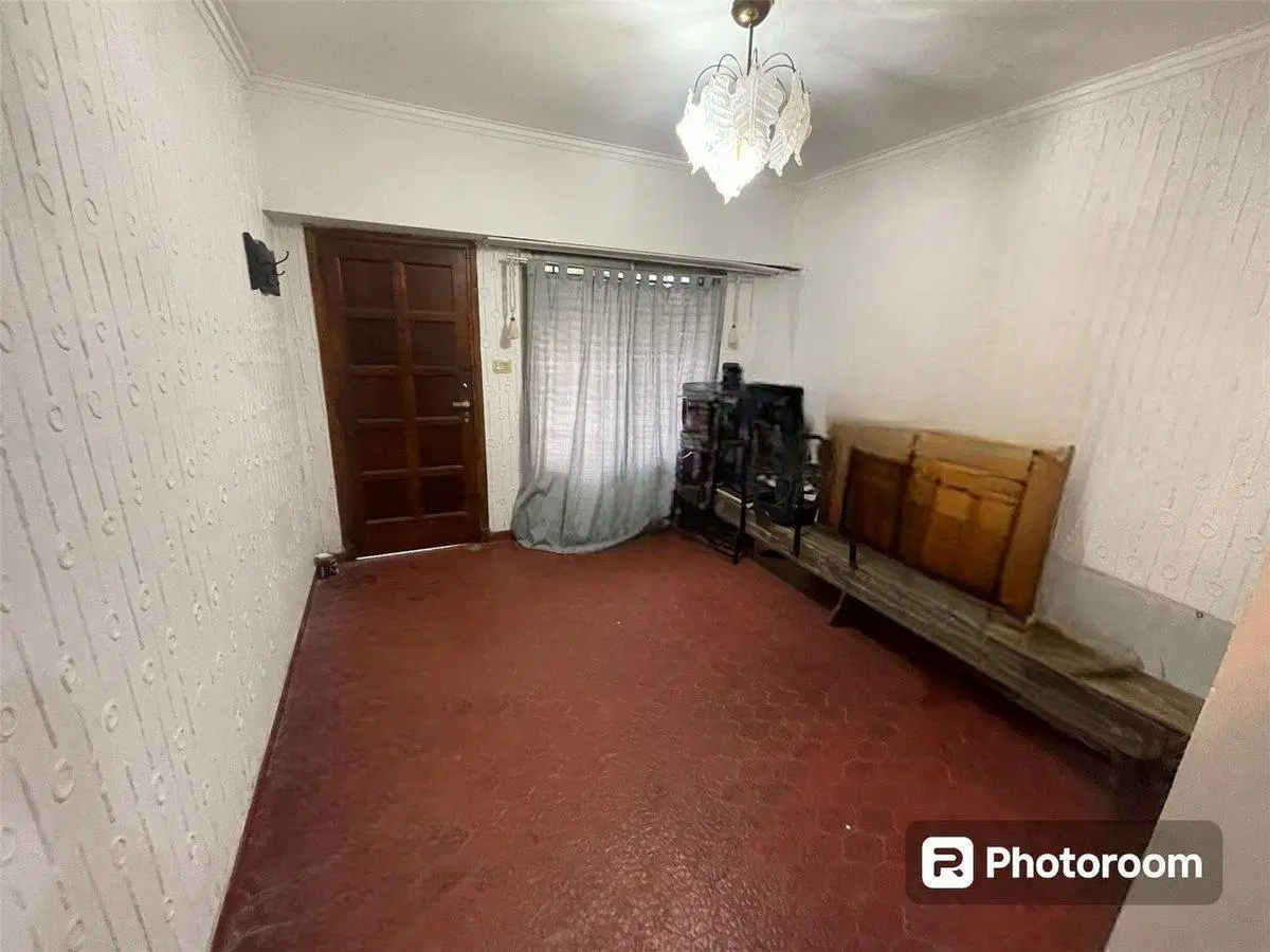VENTA CASA 4 AMBIENTES LUIS GUILLON PILETA  JARDIN 4