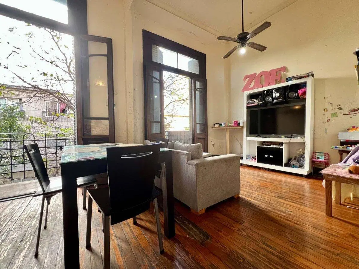 Venta ph 3 ambientes con balcon a refaccionar caba 4