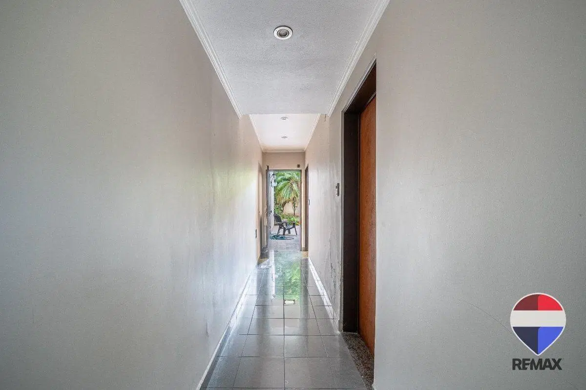 Venta casa de 5 amb 2 cocheras jardin Mataderos 3
