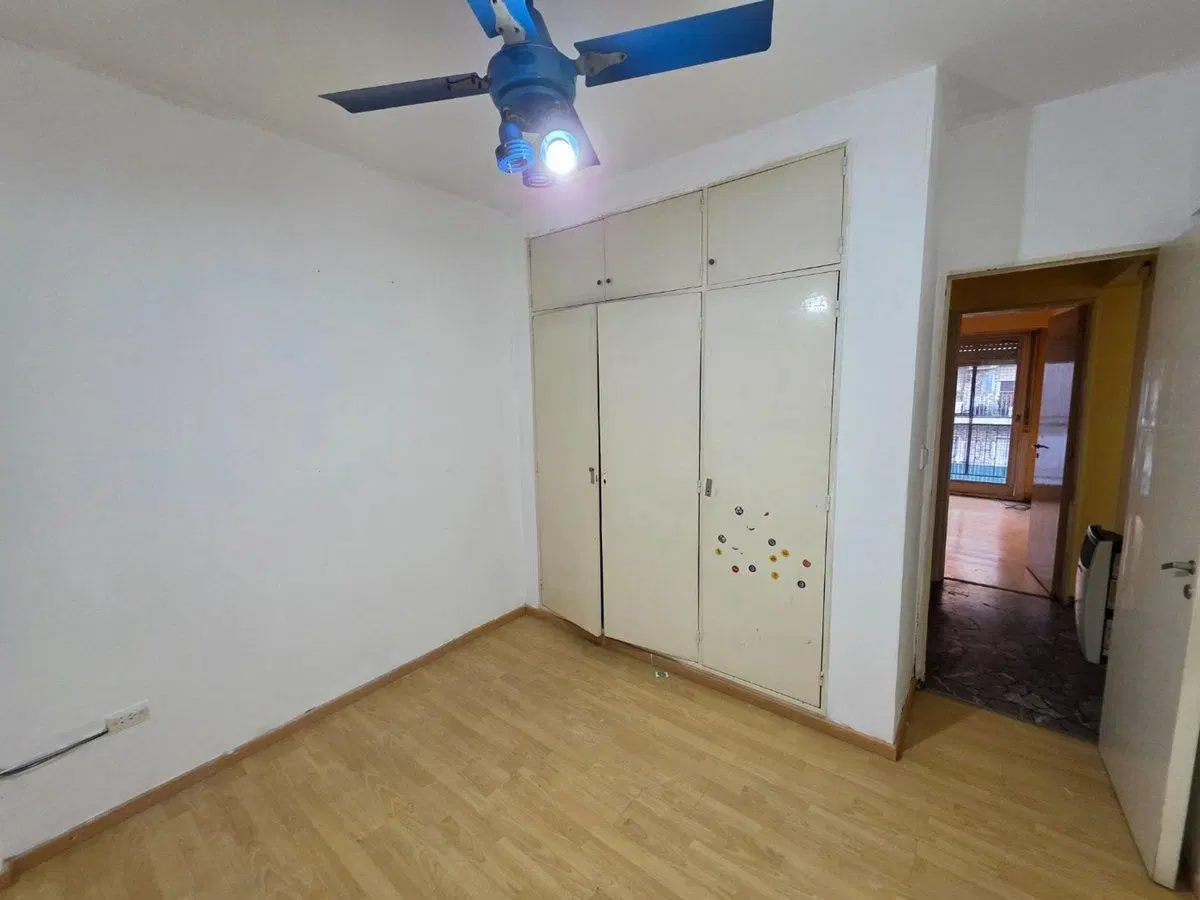 Venta 4 amb dependencia cochera  Villa del Parque 5
