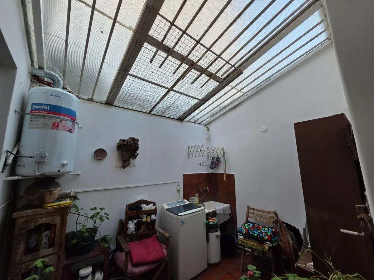 Venta PH 4 ambientes patio terraza Monte Castro 5