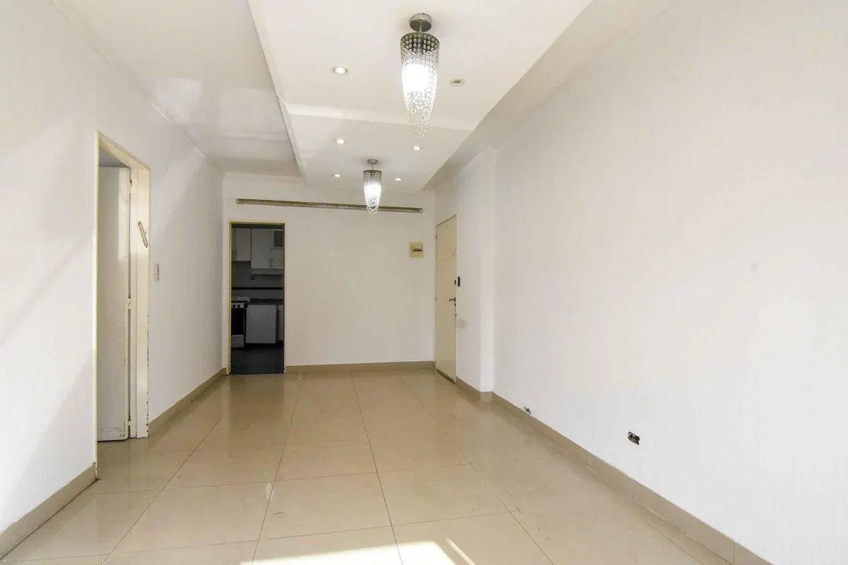 Venta RESERVADO 3 Ambientes Balcon Floresta 2
